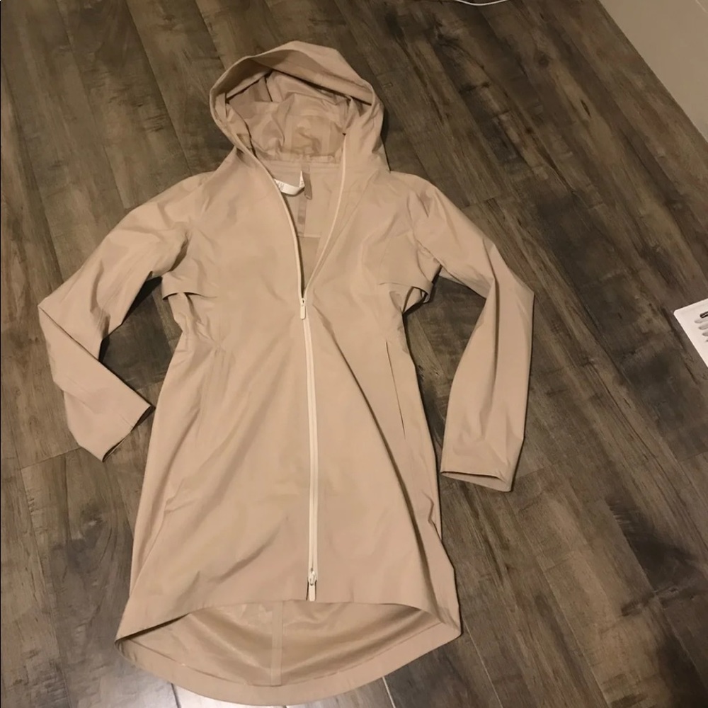 Lululemon rain jacket